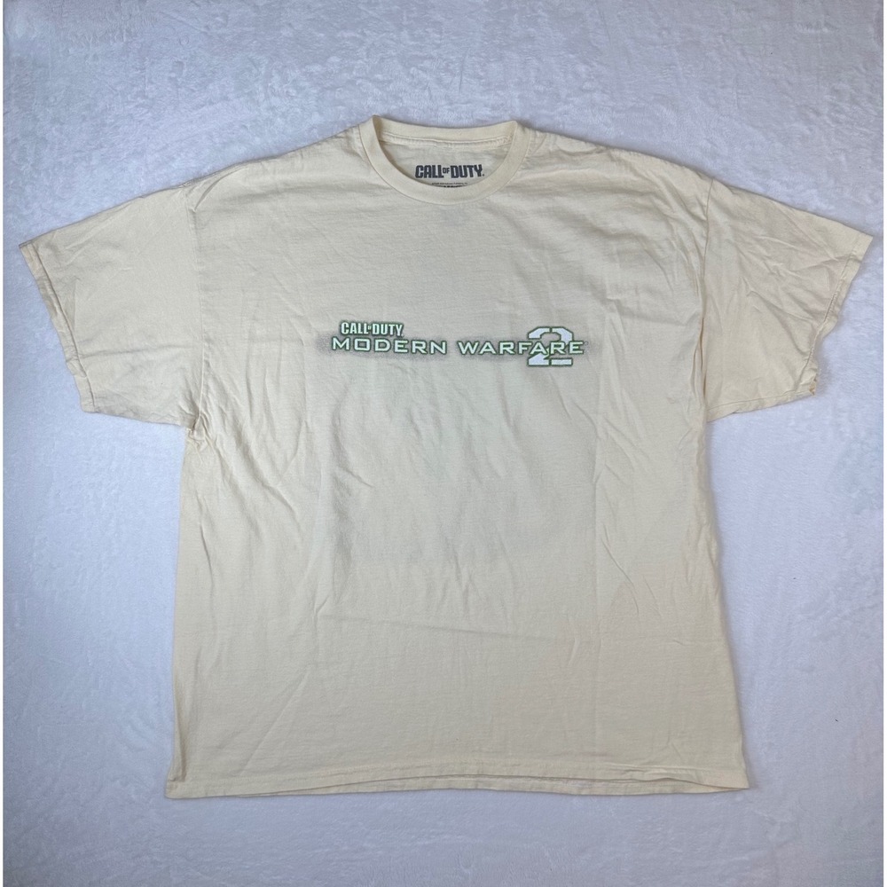 NWOT Call of Duty Modern Warfare 2 T-Shirt Mens XL Cream Ripple Junction Tee